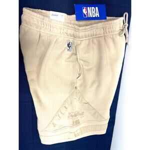 New NBA classic Basketball short mens sz Medium at the knee bottoms snd